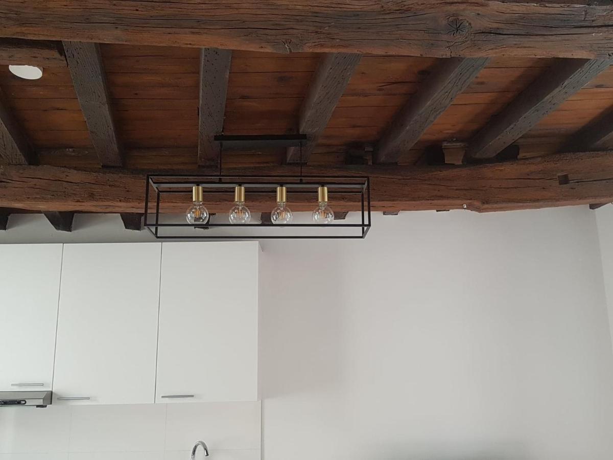 Al In Den Aap Gelogeerd? Apartment Mechelen Exterior foto